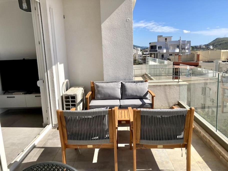 Starlight Tony Apartment